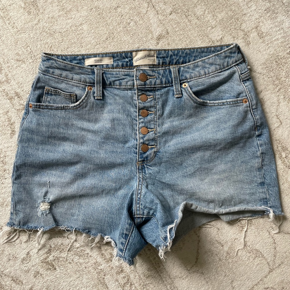 Universal thread vintage midi short